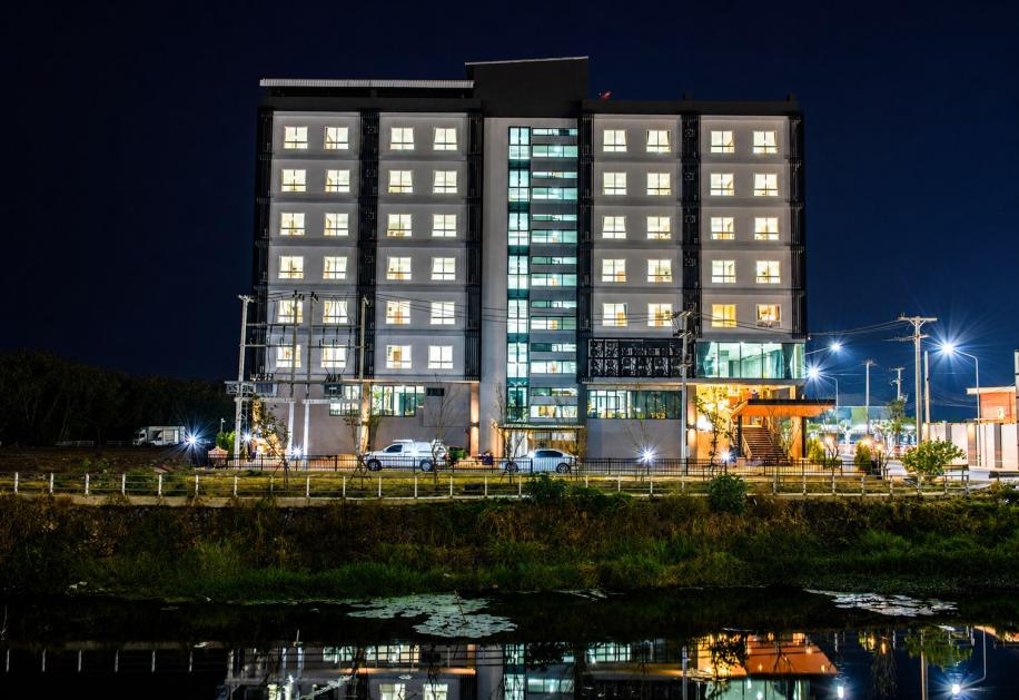 De V Loft Hotel