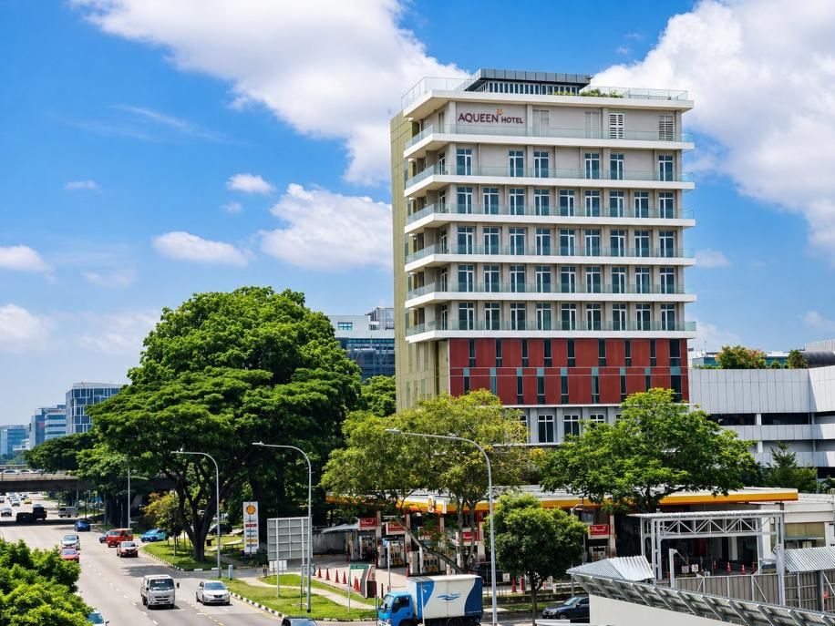 Aqueen Hotel Paya Lebar