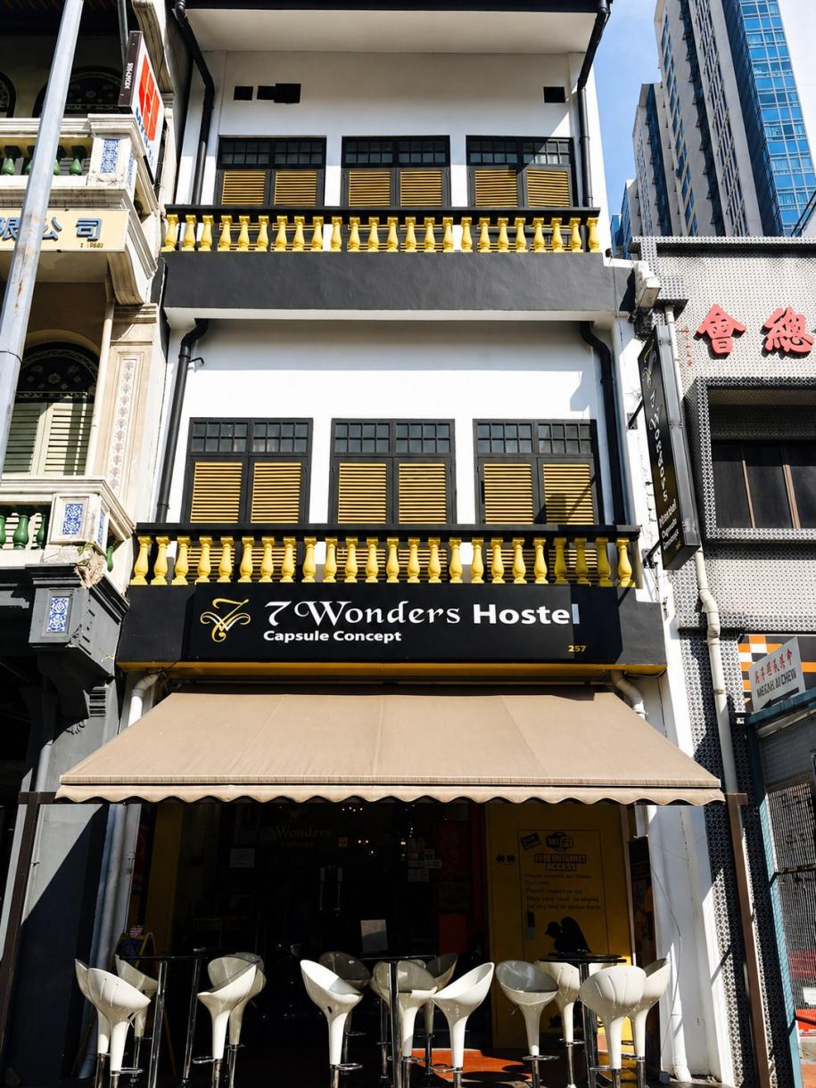 7 Wonders Hostel