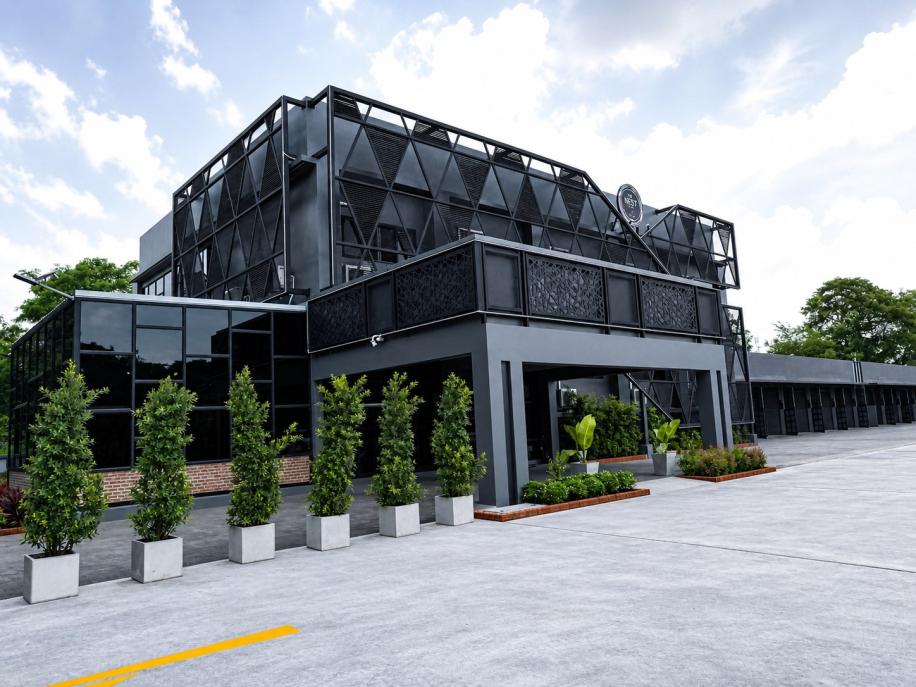 The Nest Hotel by Ploy