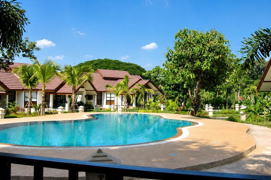 Pang Rujee Resort