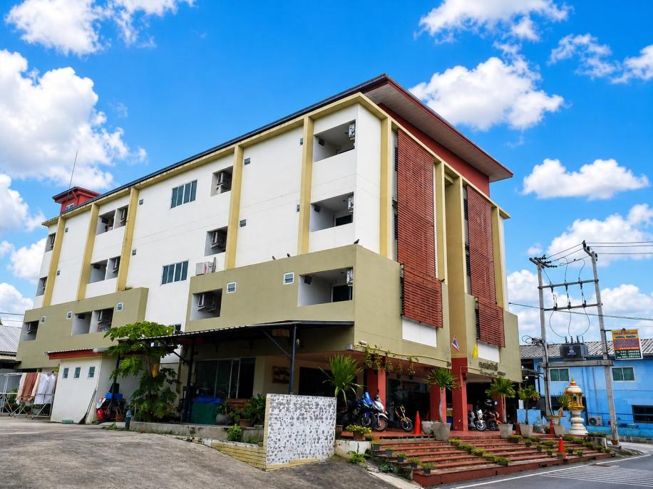 TongPrasit Place