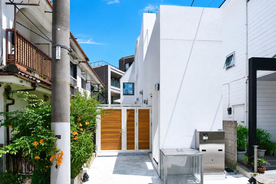 Grand Maison Natsumesaka by Tranova