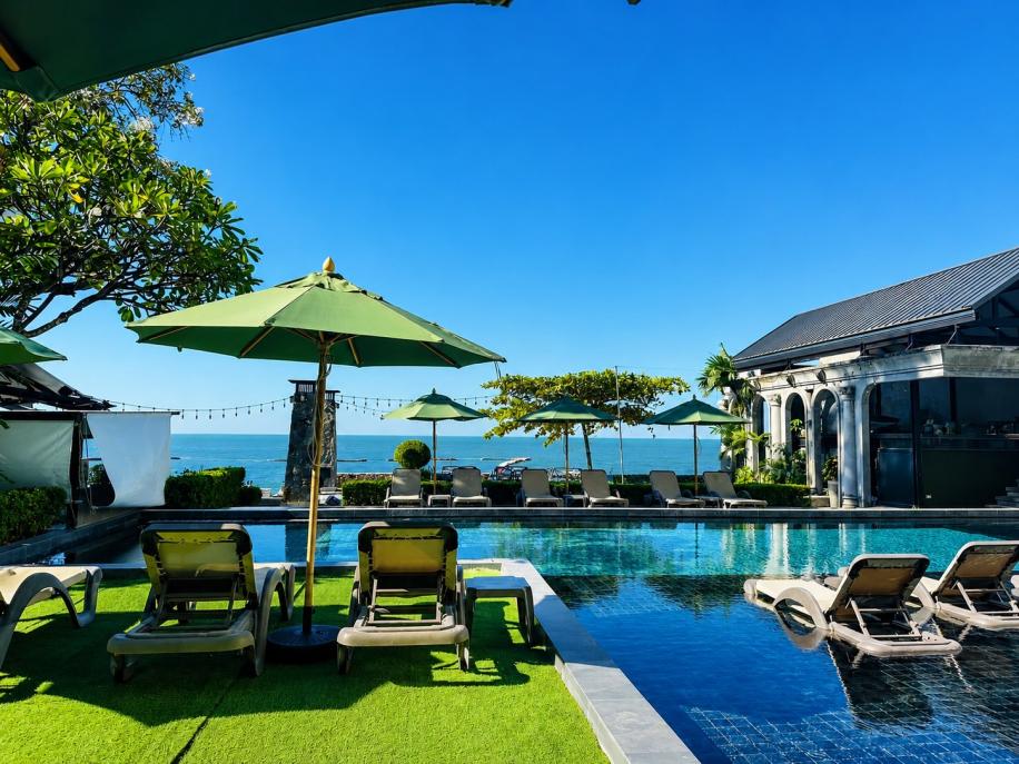 Pattaya Modus Beachfront Resort