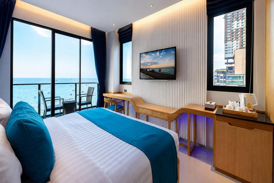 Deep Blue Z10 Pattaya