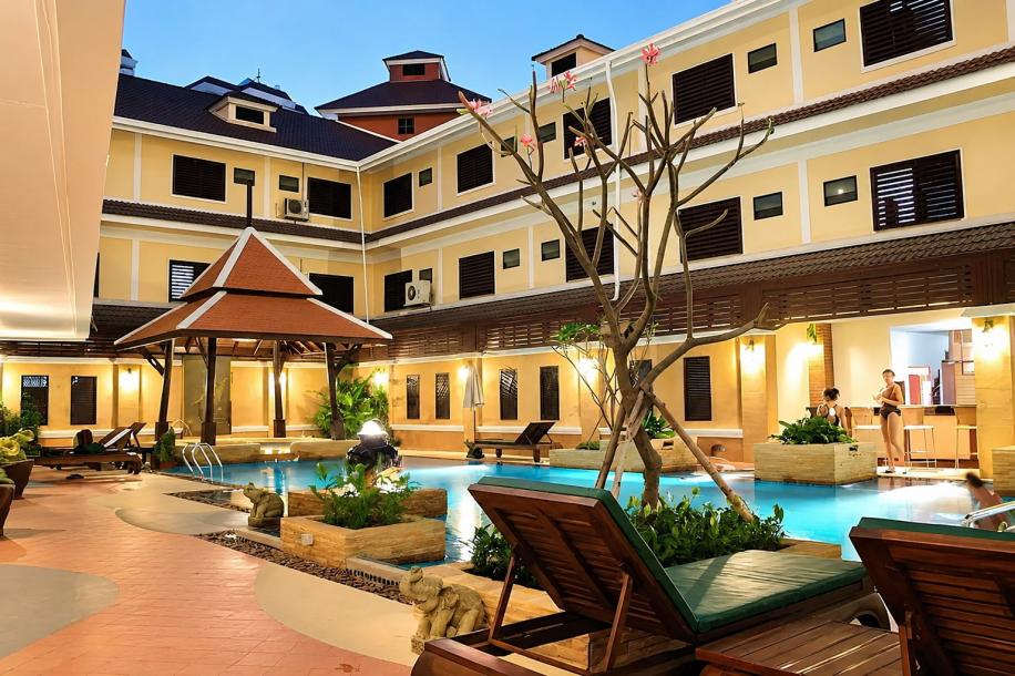 Aiyaree Place Hotel